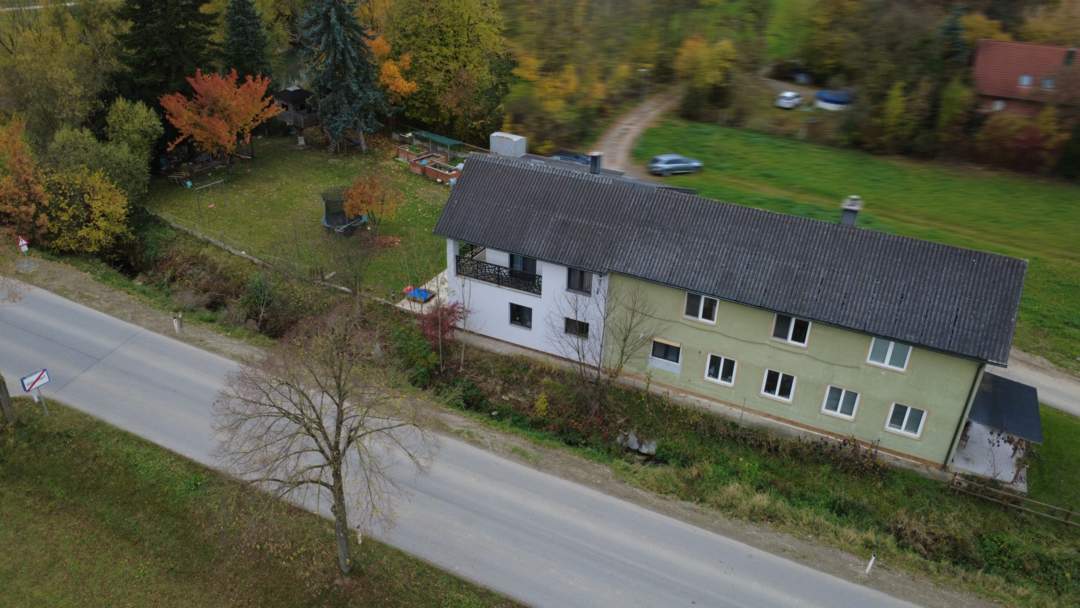 Mehrfamilienhaus in Völlerndorf– Wohnen und Leben auf großzügigem Raum