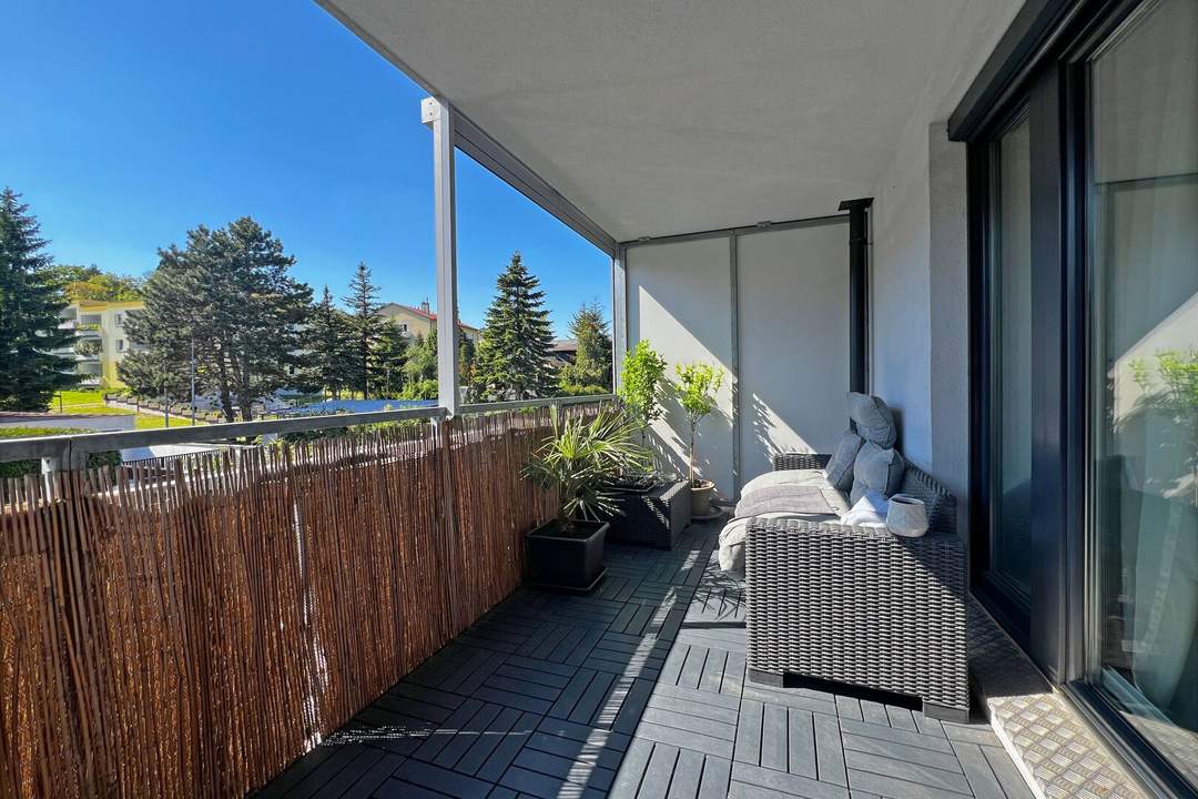 Moderne 3-Zimmer-Wohnung mit Loggia und Tiefgarage in Zentrumslage