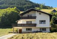 Renovierungsbedürftiges Haus mit schöner Aussicht und großem Potenzial