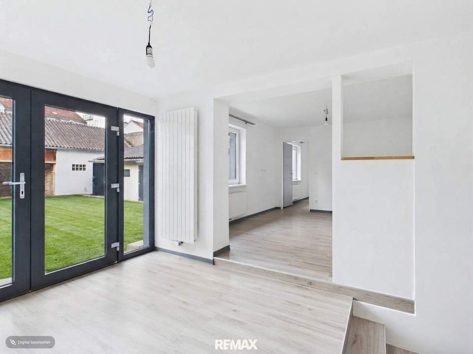 Familienfreundliches Einfamilienhaus auf einer Ebene mit viel Platz und Charme