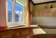 Ferienpension oder Familienidylle? Vielseitiges Wohnhaus mit Bergpanorama & Potenzial