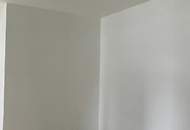 | 4 ZIMMER | LOGGIA | MIT EINBAUKÜCHE | NAHE TAUBSTUMMENGASSE | AB SOFORT