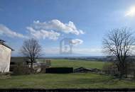 EXKLUSIVES BAUGRUNDSTÜCK MIT WEITBLICK AUF DIE BERGE