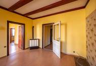 ++NEU++ Altbauklassiker: 3-Zimmer Wohnung mit großem Sanierungspotenzial