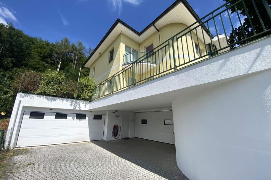 "Gediegene Villa, große Wohnfläche, viele Garagenplätze", Haus-kauf, 1.249.000,€, 3003 Sankt Pölten(Land)