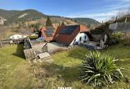 Großzügiges Einfamilienhaus / vielseitige Nutzungsmöglichkeiten / neue PV-Anlage / 2 Terrassen / großzügiges Grundstück!