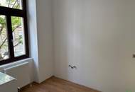 KLASSISCHE 1,5-ZIMMER-ALTBAUWOHNUNG MIT EINBAUKÜCHE