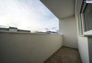 EINZIEHEN &amp; WOHLFÜHLEN! Top-sanierte 2-Zimmer-Wohnung mit Westbalkon – Ihr neues Zuhause wartet!