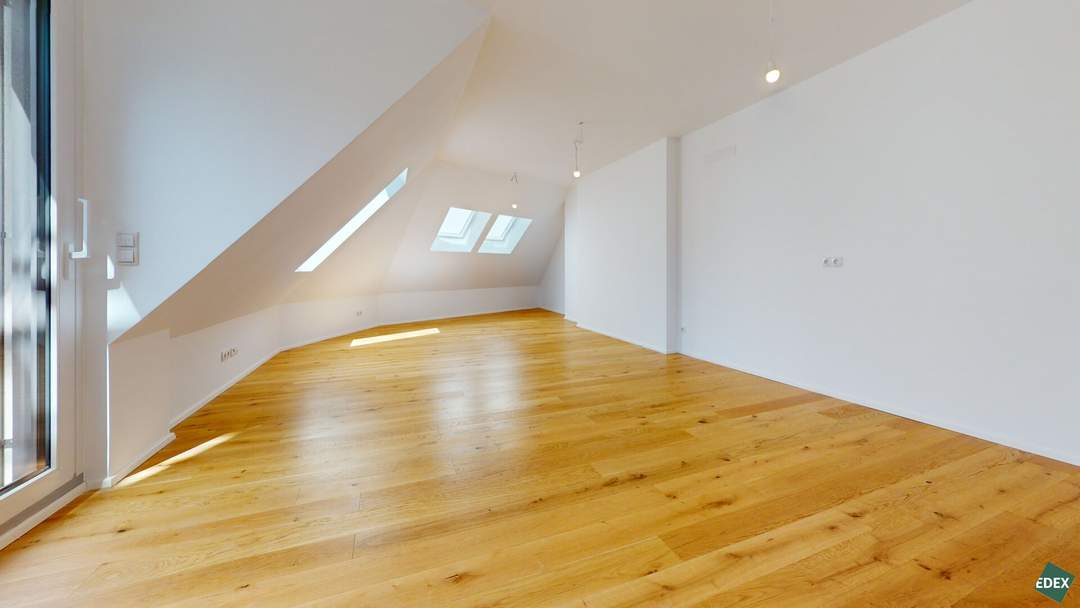 First occupancy! Modern penthouse flat with open space in a quiet location