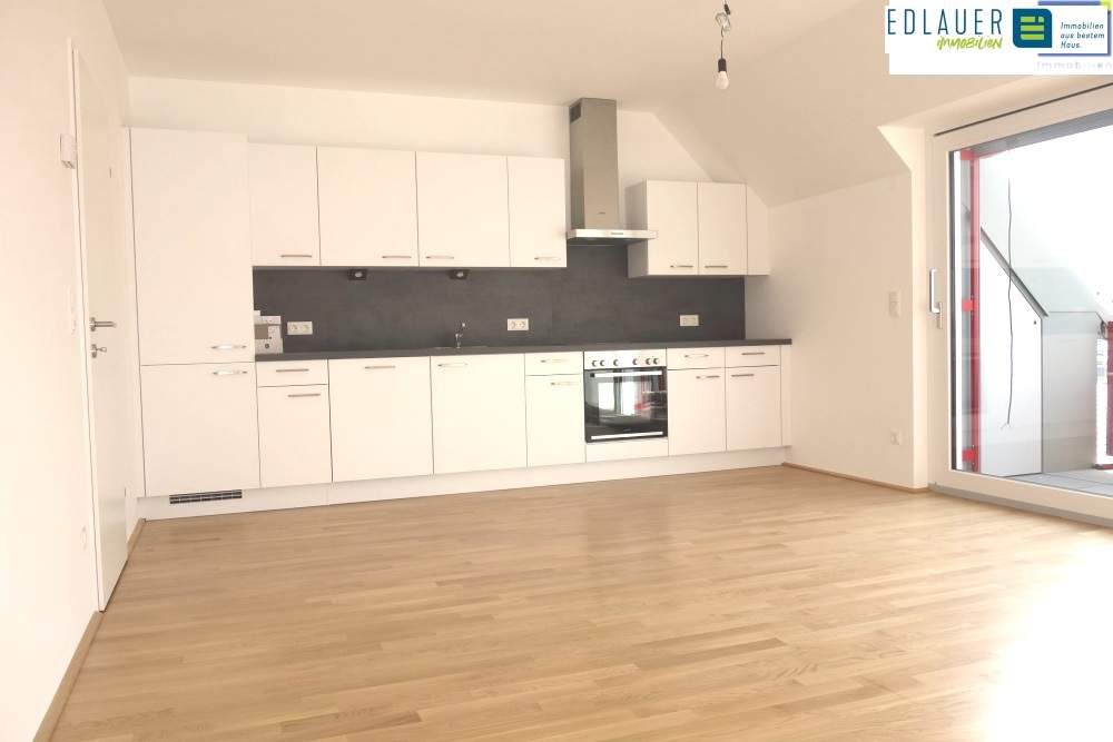 Exklusive Dachgeschosswohnung mit großzügiger Dachterrasse!