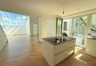 * 1010 // RUDOLFSPLATZ LIVING // Wunderschöne DG-Wohnung in Toplage//