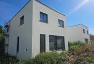 Moderne Doppelhaushälfte mit Einfamilienhauscharakter in Achleiten-Kematen a.d. Krems – Erstbezug, 145m², 399.000€