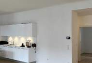 | 4 ZIMMER | LOGGIA | MIT EINBAUKÜCHE | NAHE TAUBSTUMMENGASSE | AB SOFORT