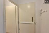 | 1 ZIMMER | BESTLAGE | KLIMATISIERT |