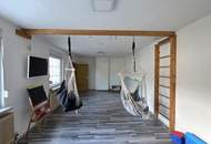 EIGENGRUND in NEUFELD!!! Generalsaniertes, großzügig angelegtes Haus mit Salzwasserpool und Garage!!