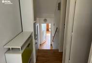 Wohnung mit Loggia in zentraler Lage