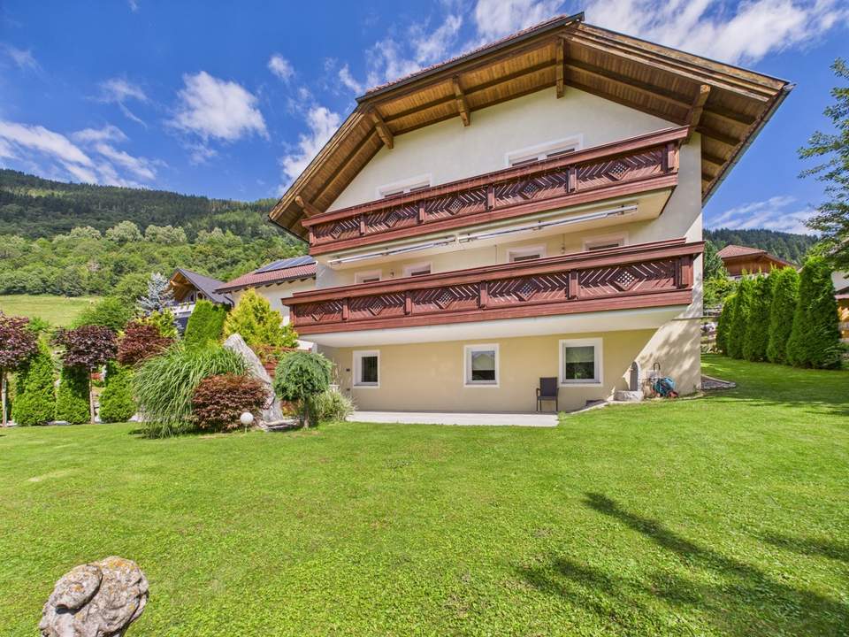 Exklusives Wohnhaus in Unternberg – stilvoll renoviert mit modernster Technik und großem Garten