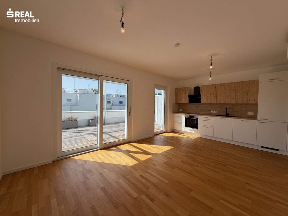Traumhafte Dachgeschosswohnung mit 71 m² Terrasse in Maria Enzersdorf