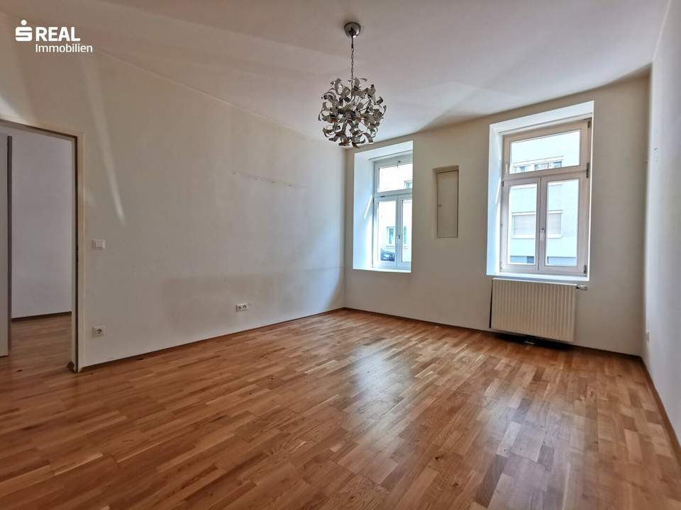 HOLLERGASSE - 2-Zimmer Erdgeschosswohnung