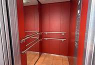 Erfüllen Sie sich ihren DG-Traum - keine Schrägen !!! - 1 Gartenterrasse + 5 zusätzliche Terrassen + 1 Garagenplatz im Eigentum