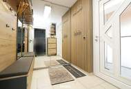 Reihenhaus mit Pool, viel Platz & sonniger Lage in Steinhaus