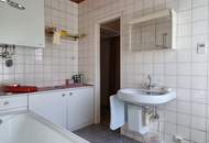 Einfamilienhaus mit großem Grundstück in idyllischer Ruhelage