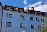 Sanierungsbedürftige 2-Zimmer-Wohnung in zentraler Lage mit Blick auf die Herz-Jesu-Kirche