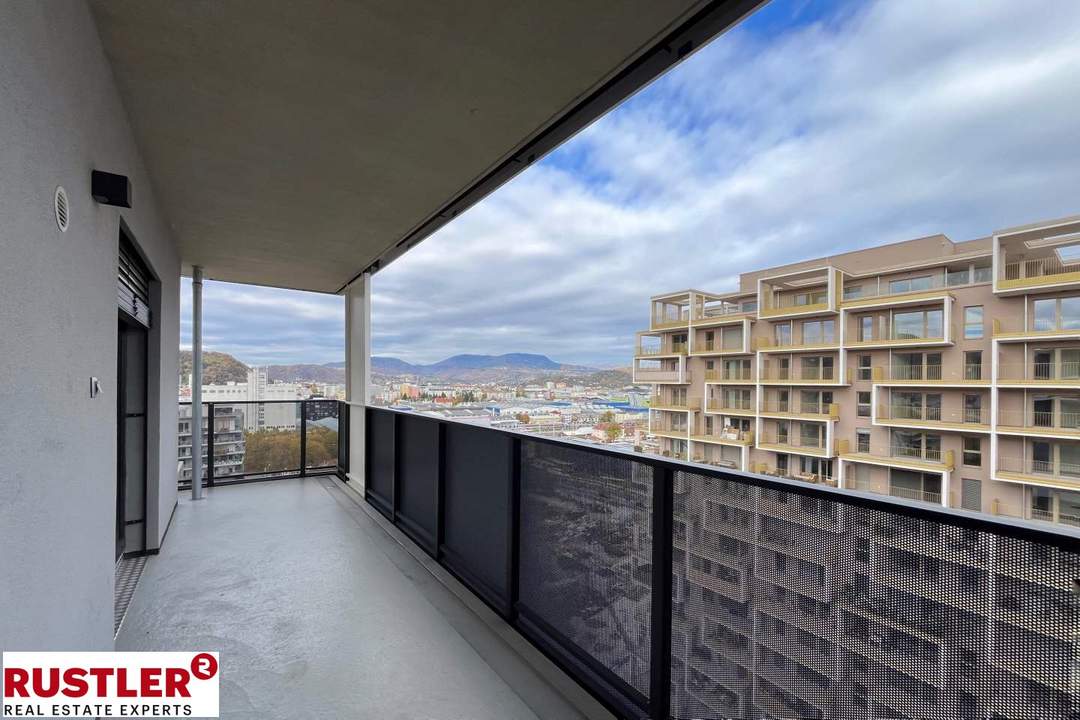 3- Zimmer-Wohnung mit atemberaubendem Ausblick im 14. Stock!