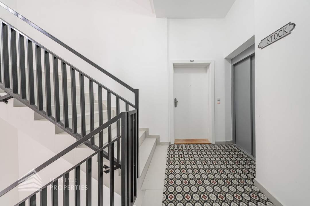 Heller 4-Zimmer Erstbezug mit Terrasse, Nähe Kutschkermarkt