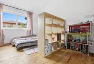 Neuwertiges Einfamilienhaus mit überdachter Terrasse und großzügiger Garage