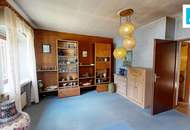 Bauernhaus mit grünem Gartenidyll und Naturpool