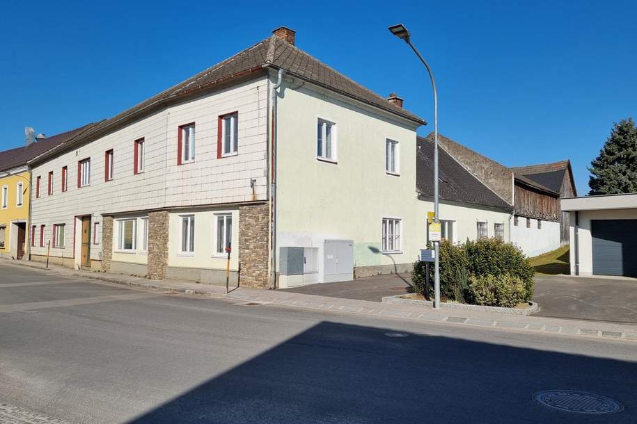 Großzügiges Mehrfamilienhaus mit viel Potenzial, Haus-kauf, 246.000,€, 3386 Sankt Pölten(Land)