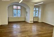 Attraktives Büro oder Praxis