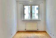 3-Zimmer-Eigentumswohnung mit Loggia in ruhiger Innenhoflage, nahe U6 Dresdnerstraße