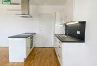KLIMAANLAGE & EINBAUKÜCHE - Geräumige Dachgeschosswohnung mit hochwertiger Ausstattung