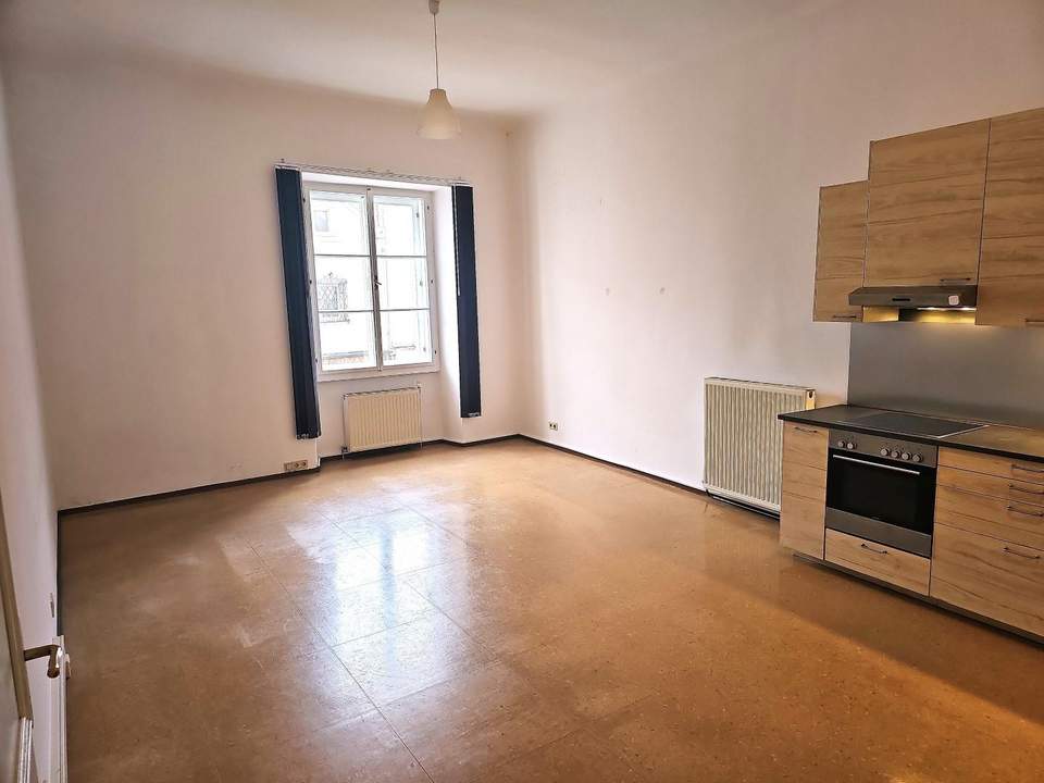 5 Zimmer-Altbauwohnung in Nähe vom Ennser Hauptplatz
