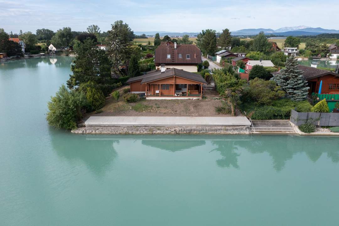 Seegrundstück mit 2 Wasserfronten