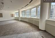 + + + BÜROS MIT AUSBLICK + + + DONAU-CITY + + + ANDROMEDA TOWER + + +