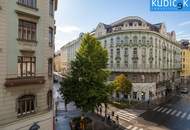 Großzügige Altbauwohnung in erstklassiger Lage