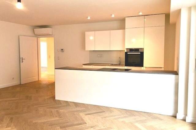 1030! 4-Zimmer DG mit Balkon Nähe Urania!, Wohnung-miete, 2.999,02,€, 1030 Wien 3., Landstraße