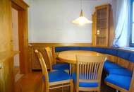 GEDIEGENES HAUS MIT ZWEI WOHNEINHEITEN UND GROSSEM GARTEN!