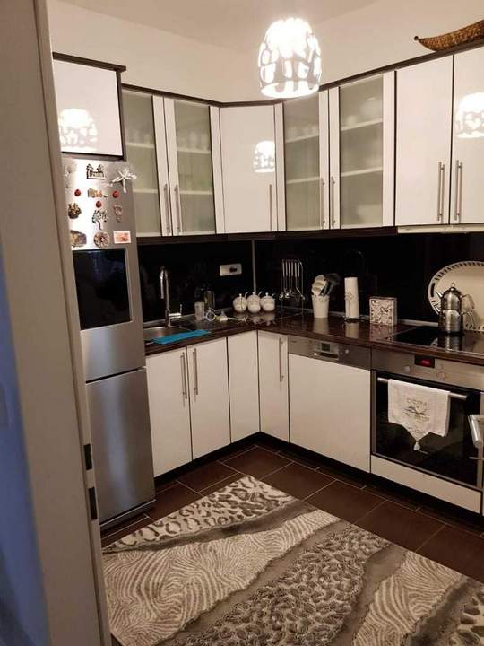 Eigentumswohnung und Lift 2,5 Zimmer 57m²
