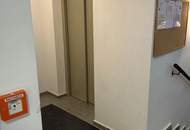 Provisionsfrei - generalsanierte 2-Zimmer-Altbauwohnung in bester Lage (Lagezuschlag)! (Provisionsfrei)