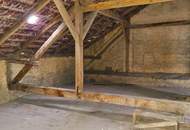 Neuer Preis! Baubewilligtes Dachgeschoss beim Meiselmarkt in Bestlage! Schönes Altbauhaus + Beste Anbindung und Infrastruktur + Ruhige Seitengasse! Jetzt zugreifen!