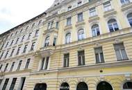 Charmante Altbauwohnung mit Entwicklungspotenzial in Bestlage des 7. Bezirks