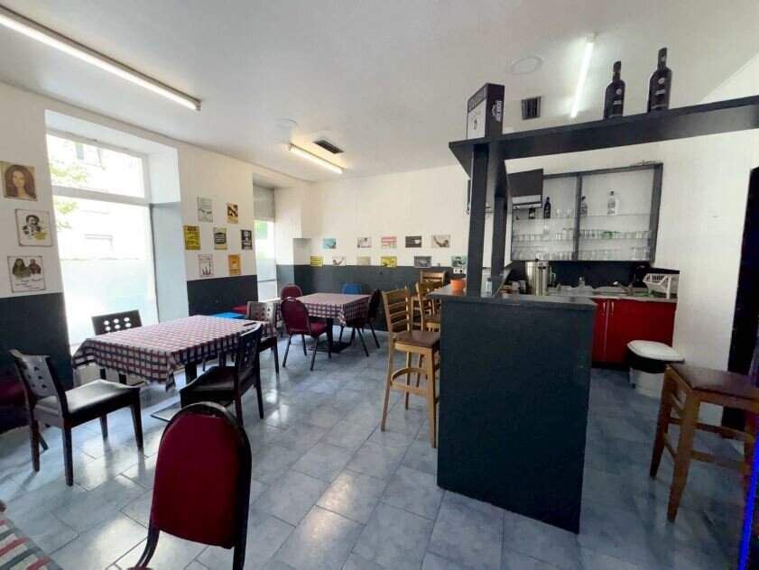 Gute Anlegermöglichkeit! Gastronomischer Betrieb direkt bei der U3 Station Kardinal-Nagl-Platz!
