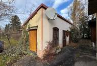 Attraktives Baugrundstück mit sanierungsbedürftigem Haus – Perfekt für Bauträger