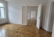 * Altbautraum * Jugendstilhaus in schöner Lage, sanierungsbedürftig!