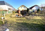 **Schönes und großzügiges Einfamilienhaus mit Schwimmteich**