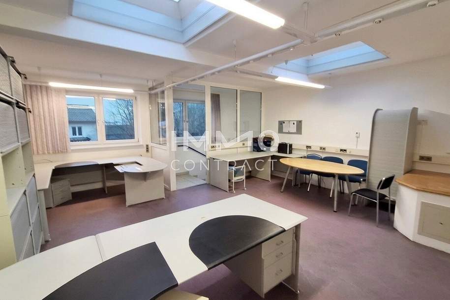 Büro- oder Praxisräumlichkeiten, welche aber auch vielseitig genutzt werden können. Ca. 1117 m² beheizt + 83 m² Lagerfläche, Gewerbeobjekt-miete, 1.075,00,€, 3300 Amstetten